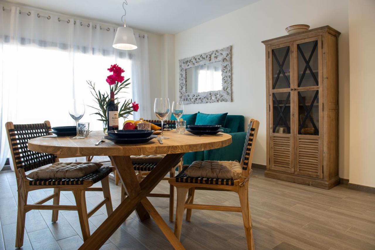 Green View Luxury Appartment In New Complex Pueblo Majorero Next To Golf Course 5 Min Walk From The Beach And Atlantico Shopping Centre In Caleta De Fuste Next To Cassino And Elba Sara Hotel 2 Bedrooms 2 Bathrooms Huge Terace! Εξωτερικό φωτογραφία